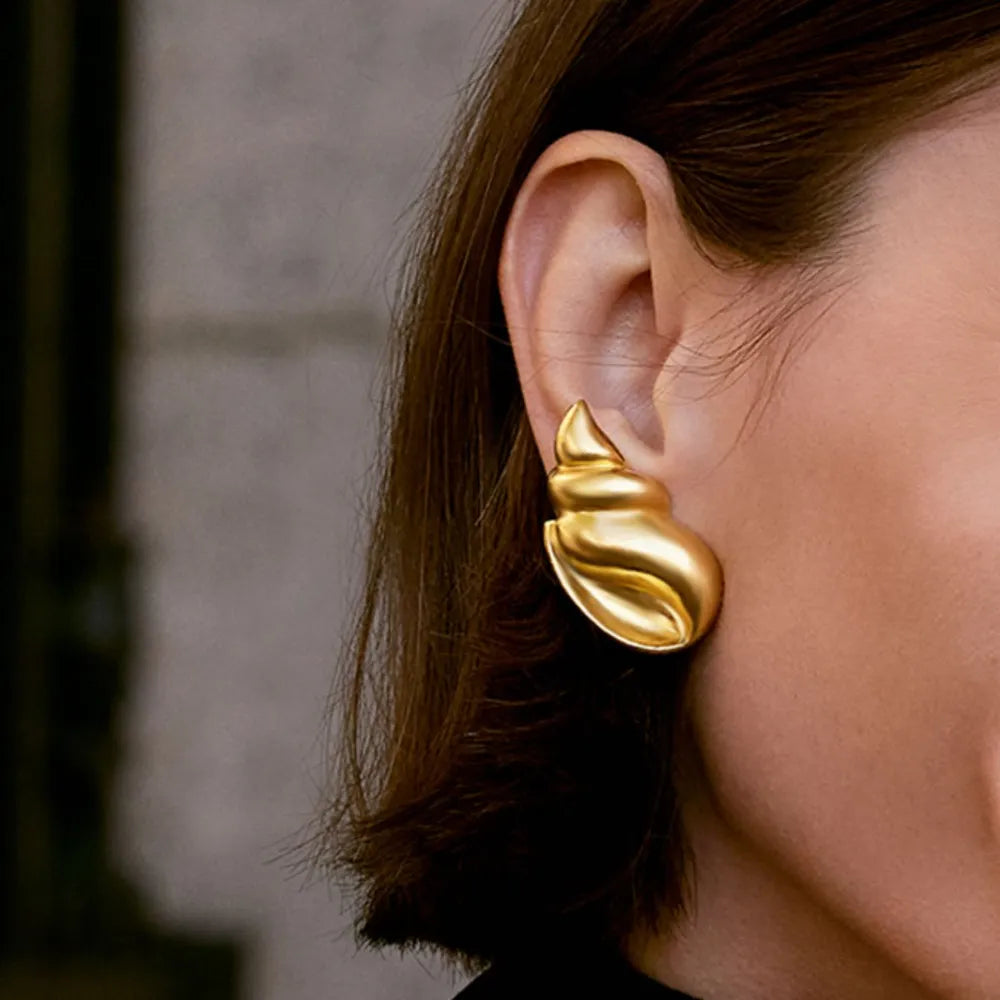 Elegant 18K Gold-Plated Conch Earrings