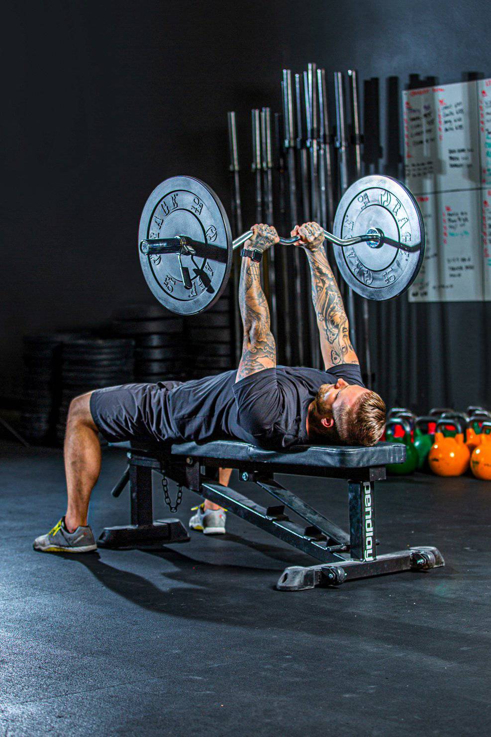 Versatile 47" EZ Curl Bar for Total Body Workouts - Korvel