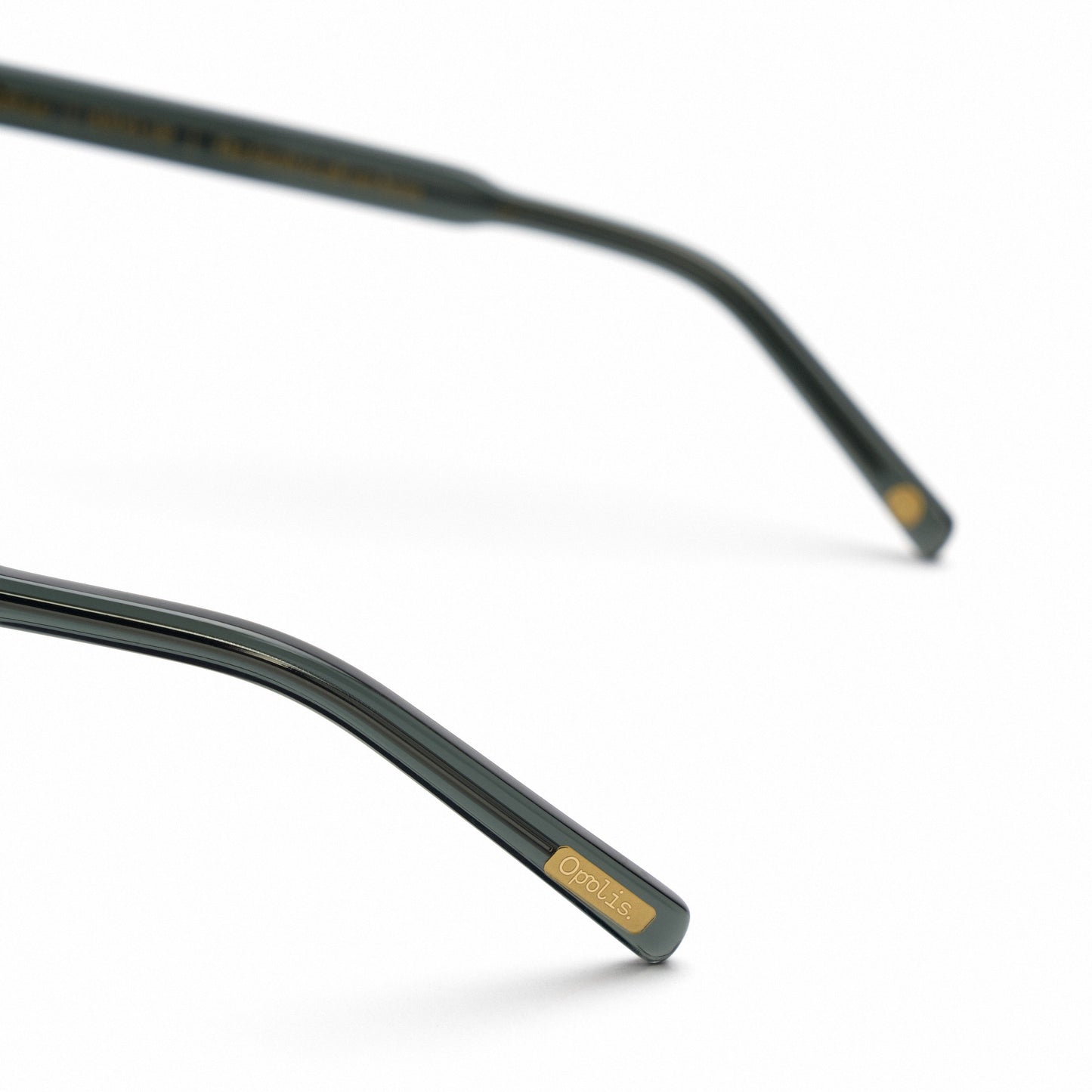 Devlin Oversized Sunglasses - Eco-Friendly Fashion