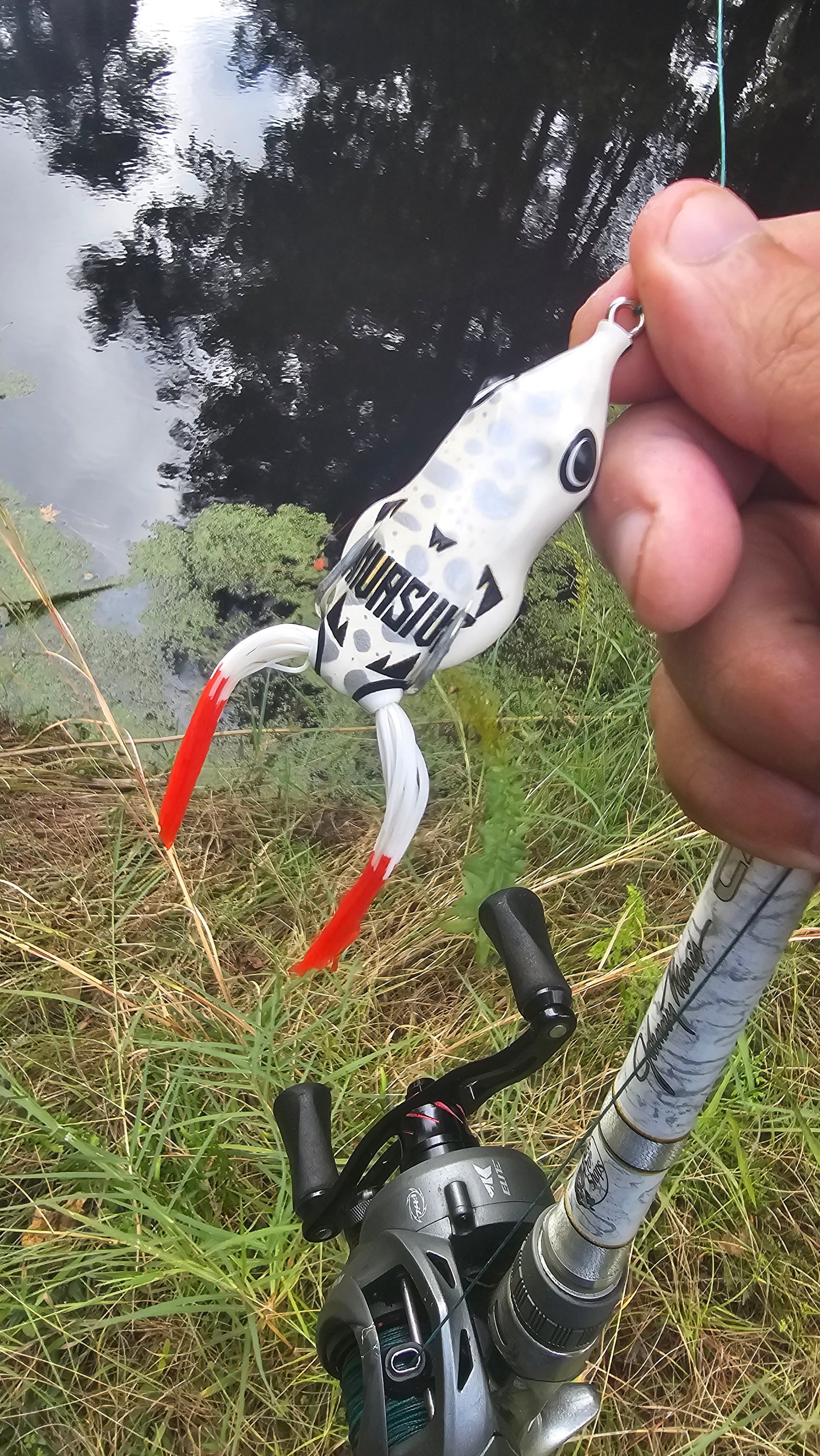 Swamp Walker - Premium Hollow Body Fishing Lure