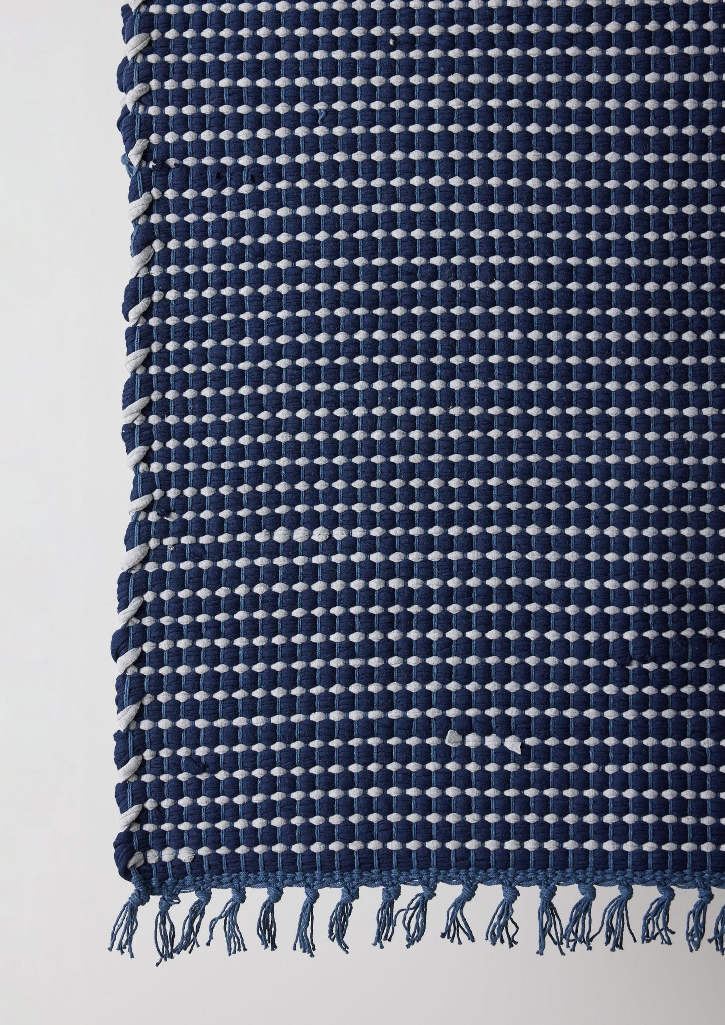 Alfombra de algodón tejida a mano Riverweave azul marino