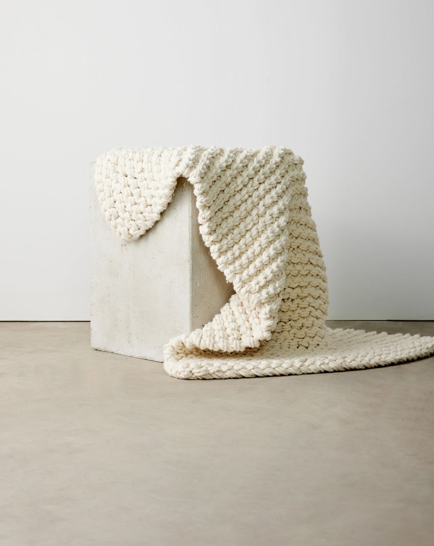 Tapis Écru Épais Tissé à la Main