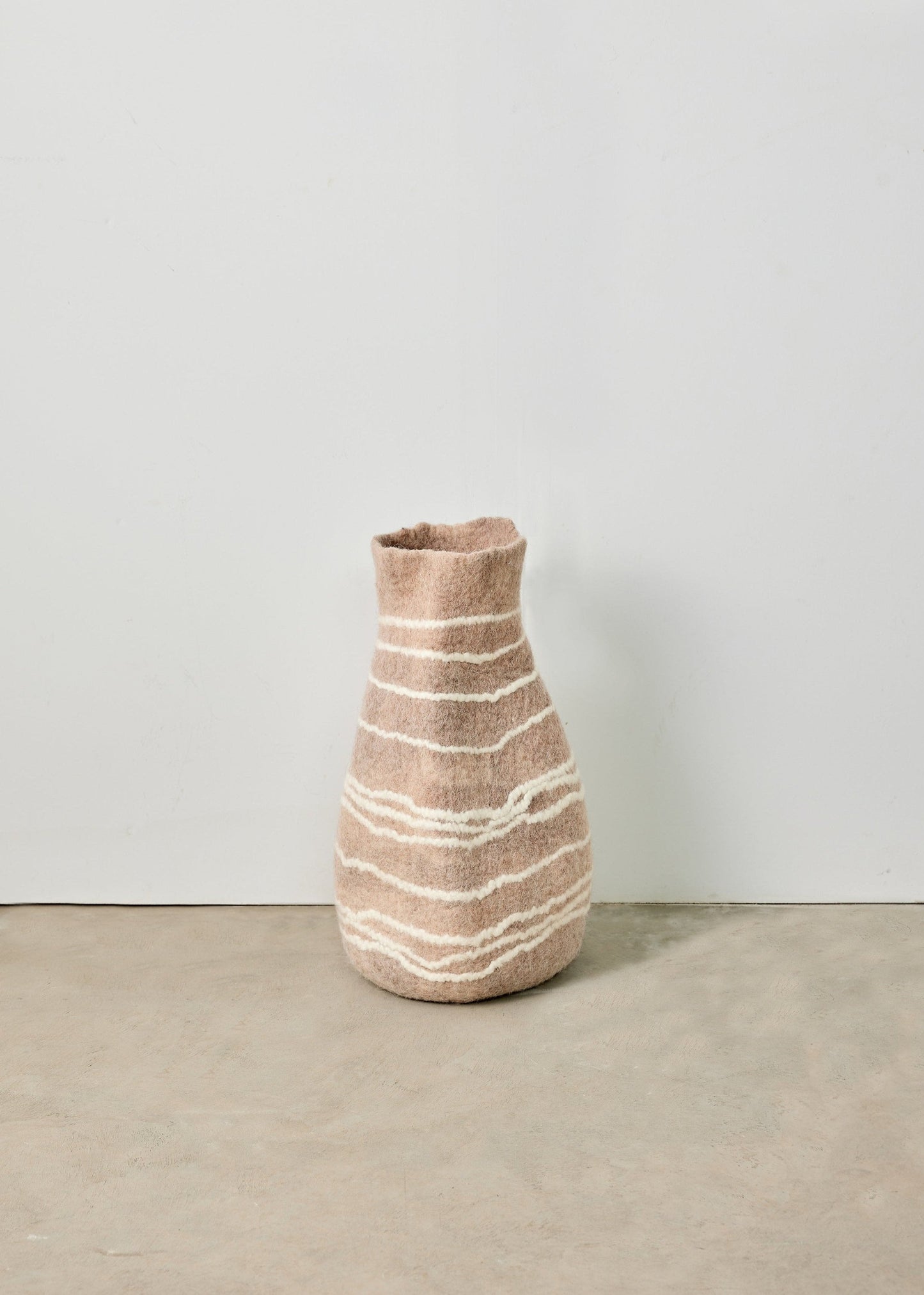 Cesta de Calabaza de Lana Rosa Polvorienta Tribal Lines