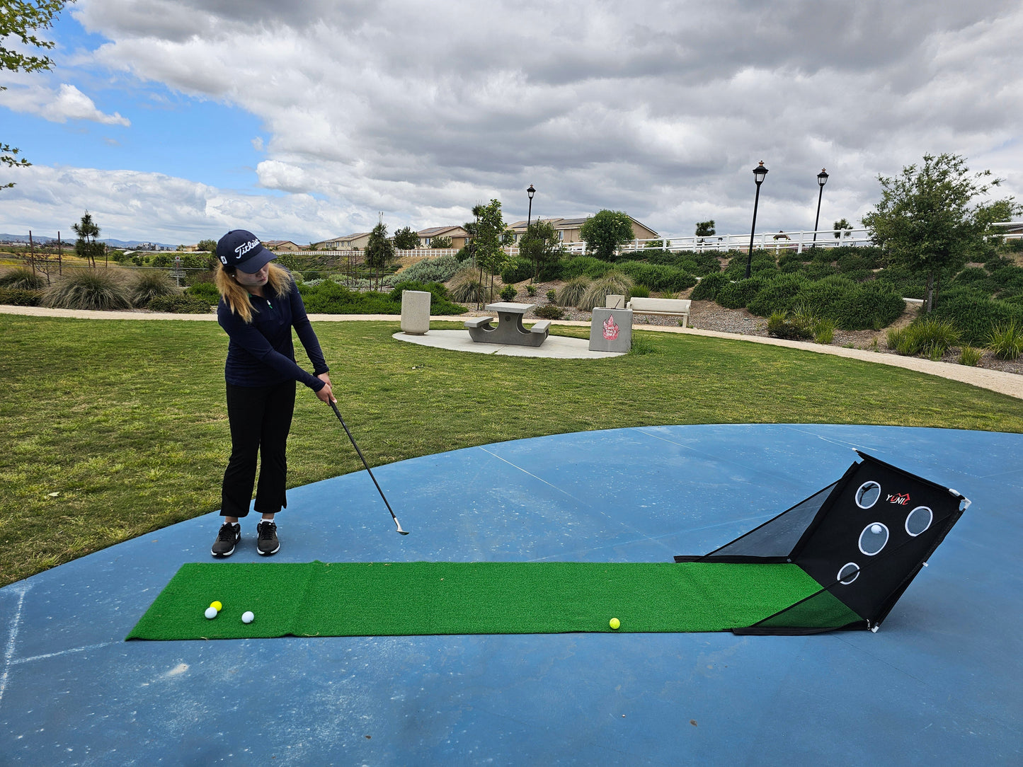 Portable Golf Chipping Practice Net for All Skill Levels