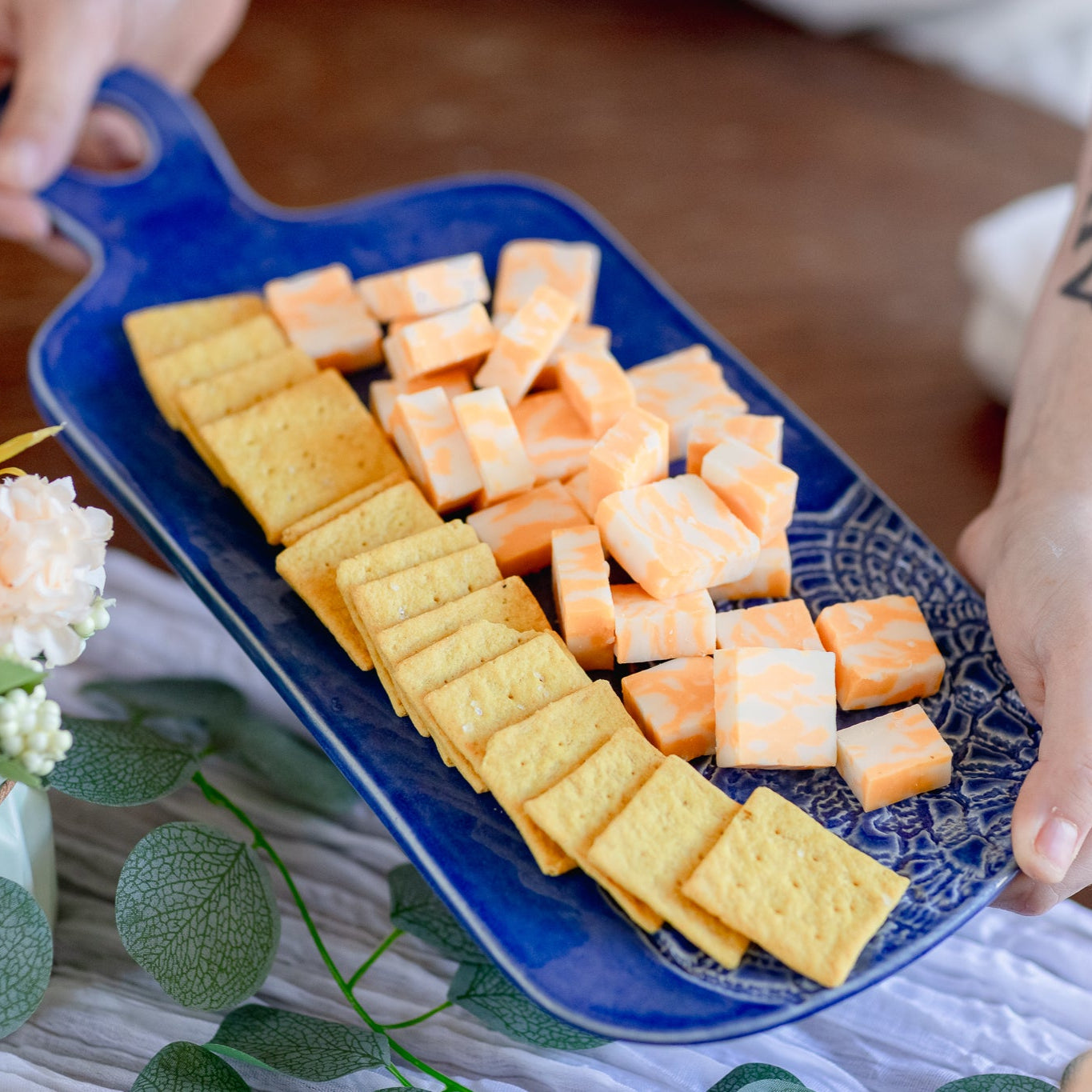Elegant Ceramic Cheese Serving Board - Korvel
