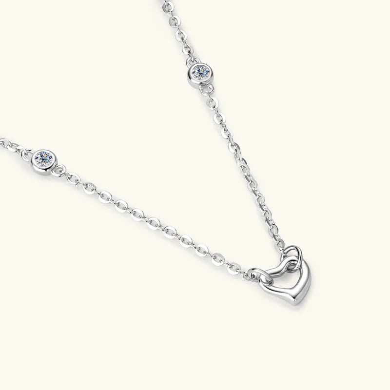Collar de Corazón de Moissanita en Plata de Ley 925