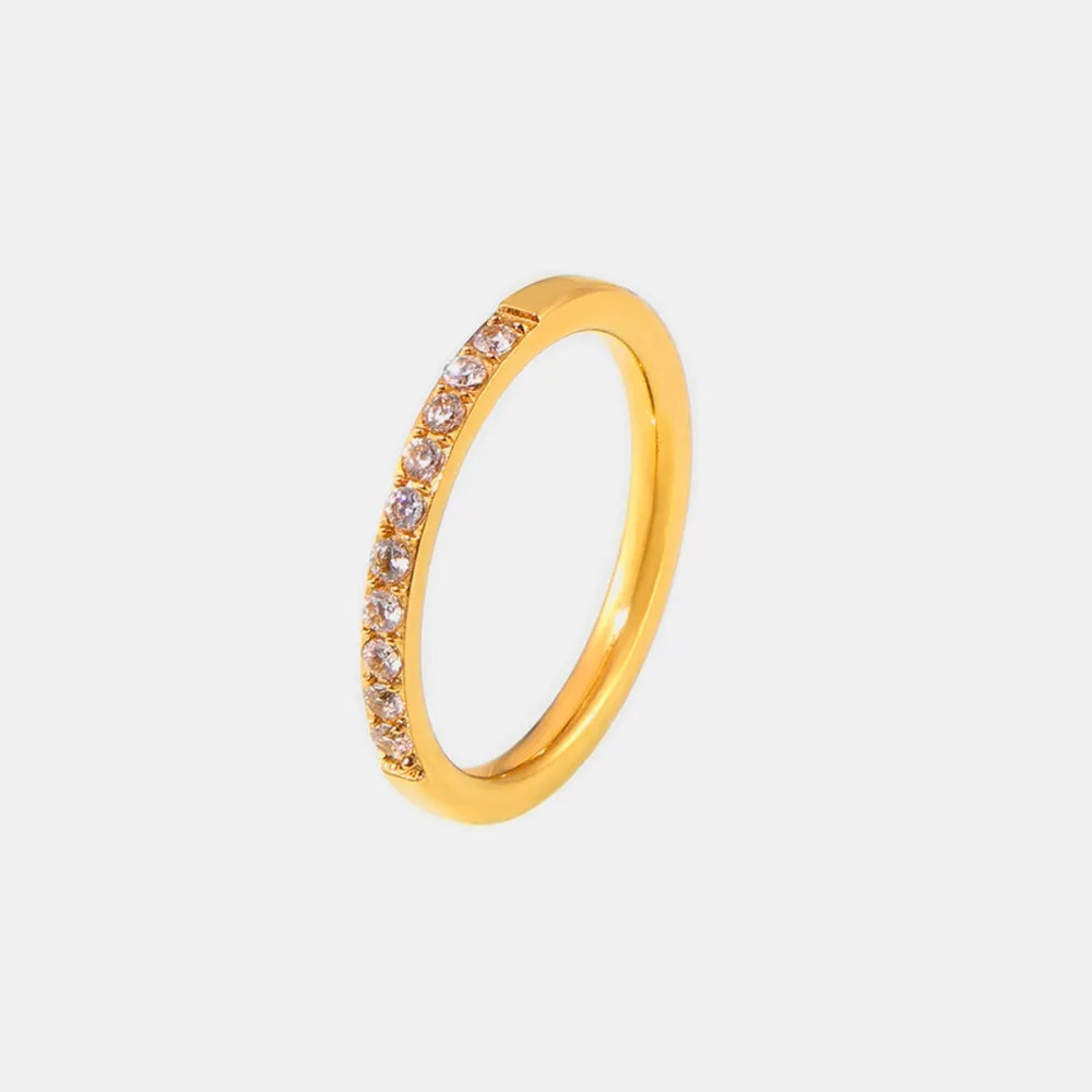 Anillo apilable de acero de titanio con zirconita para mujeres