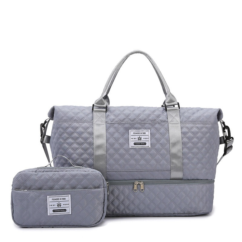 Large-Capacity Quilted Travel Duffel Bag with Embroidered Handle