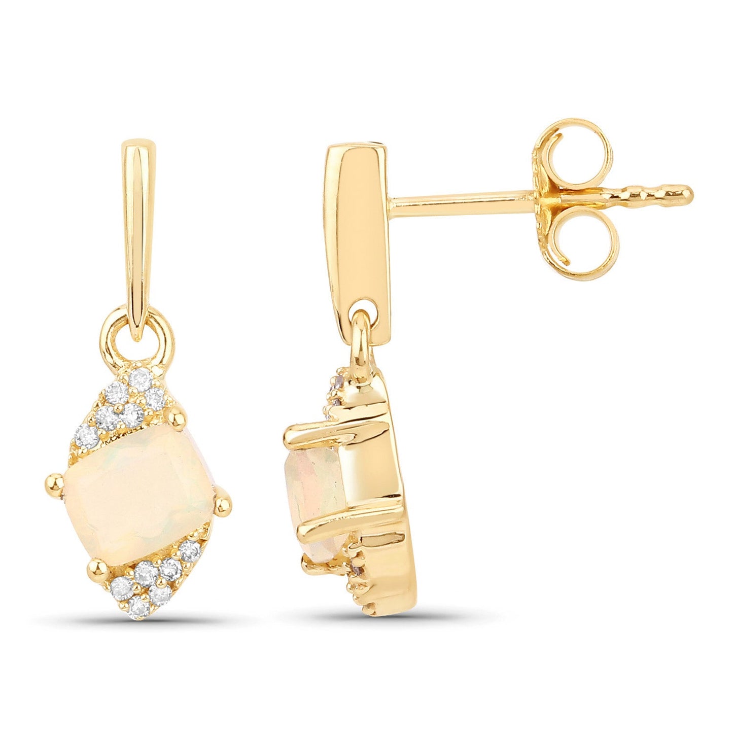 Boucles d'oreilles en opale éthiopienne et diamants blancs de 0,57 carat
