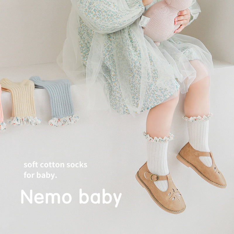 Korean Style Baby Socks with Floral Lace