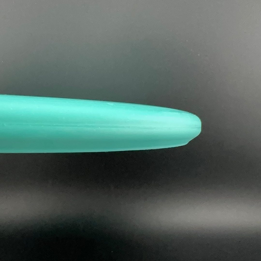 Mint Discs Soft Royal Pickle - Putter Premium