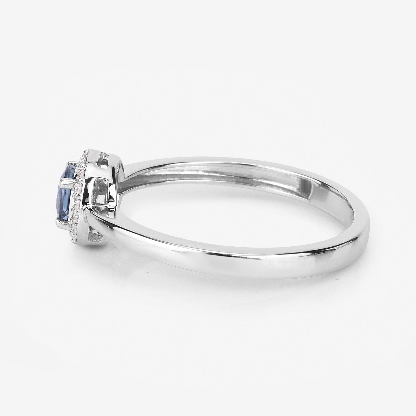 Bague de fiançailles en saphir bleu et diamant de 0,52 carat en or blanc 14 carats