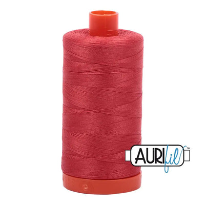 Bobine large en coton Aurifil 50wt 2255 Rouge Orange Foncé