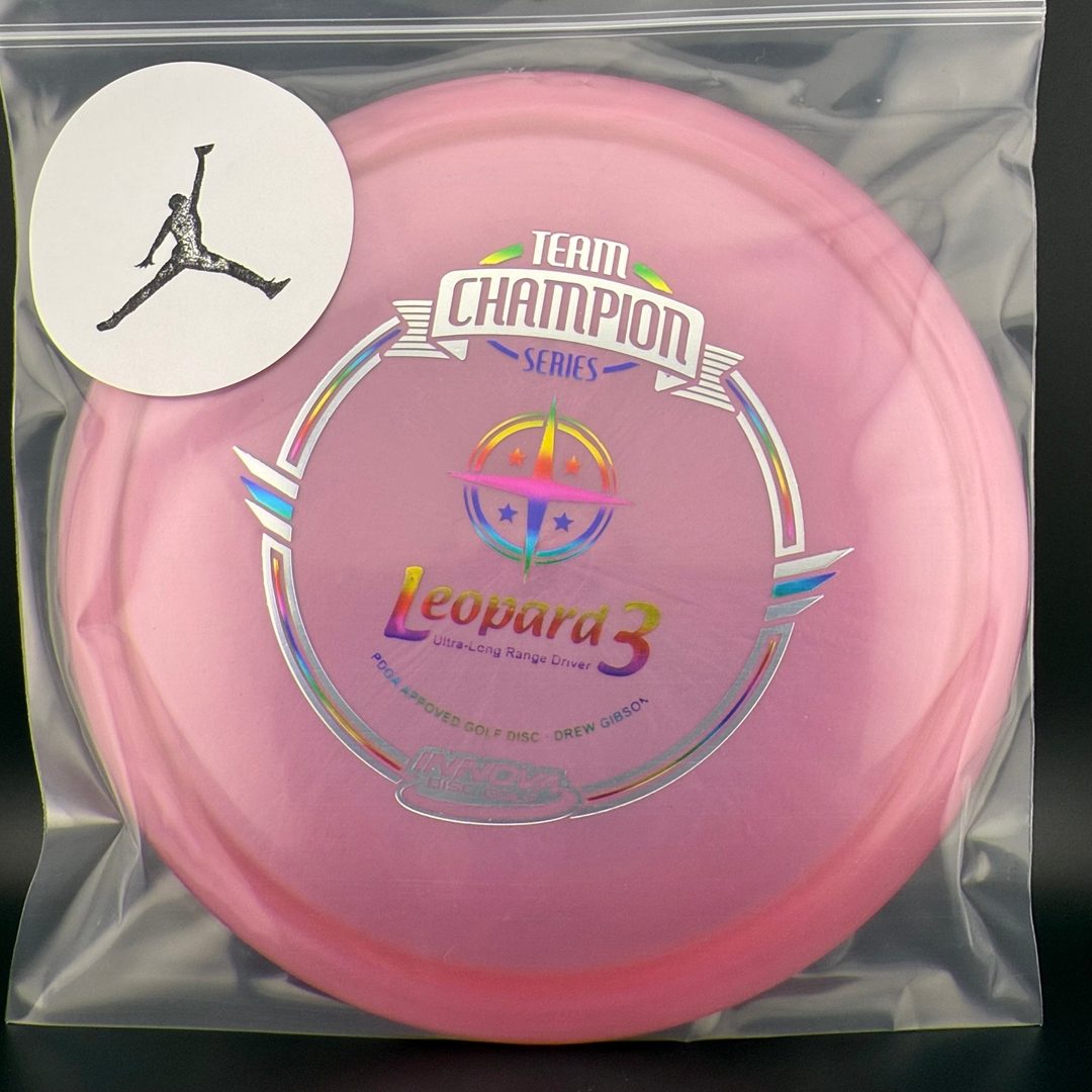 Luster Champion Leopard3 - Aprobado para Correr 2018
