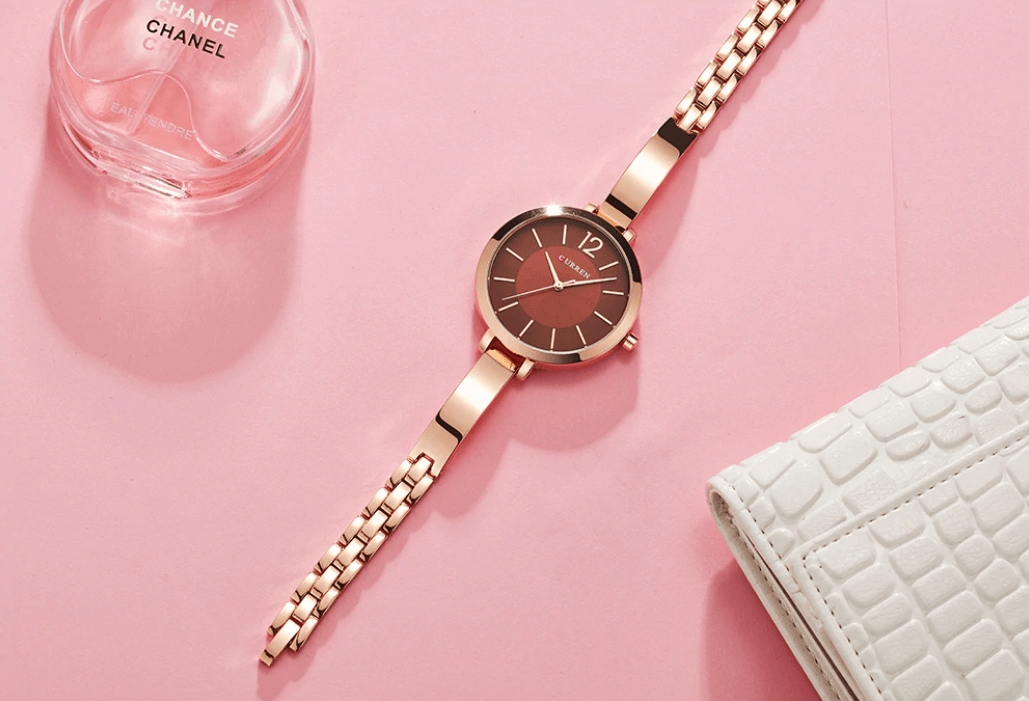 Montre analogique en quartz étanche élégante pour femmes