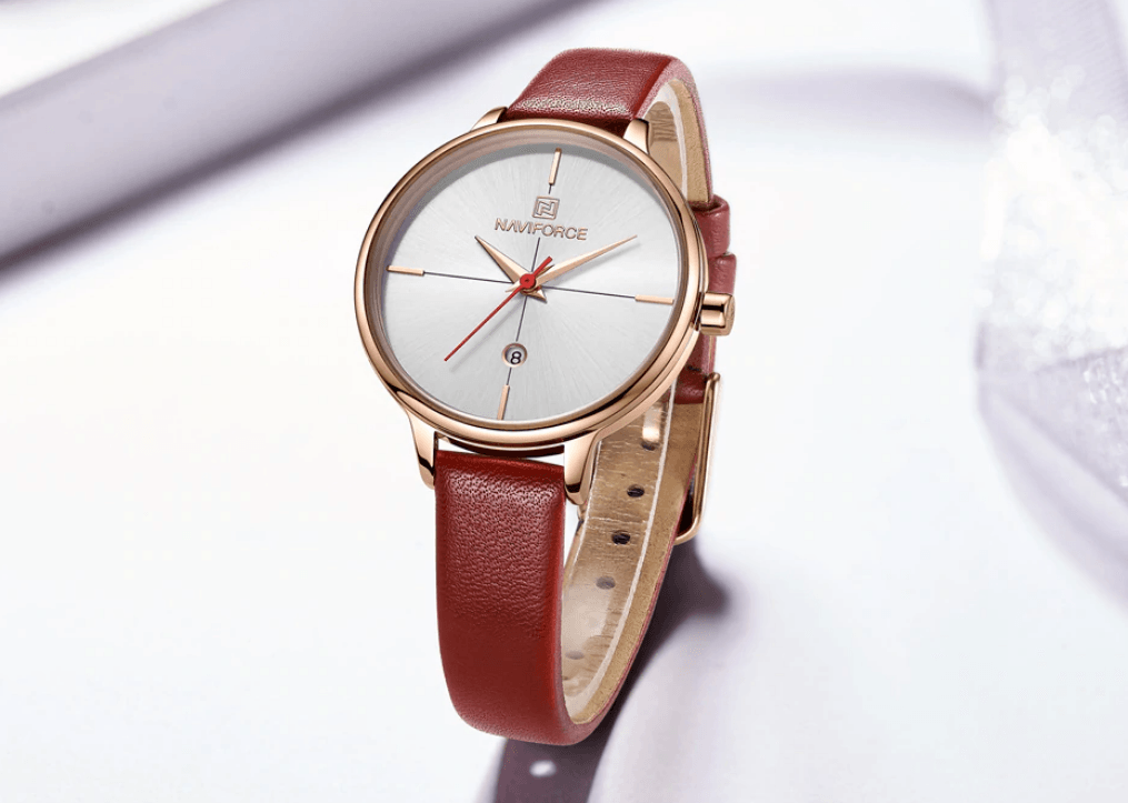 Montre de Luxe pour Femme avec Bracelet en Cuir et Boîtier en Acier