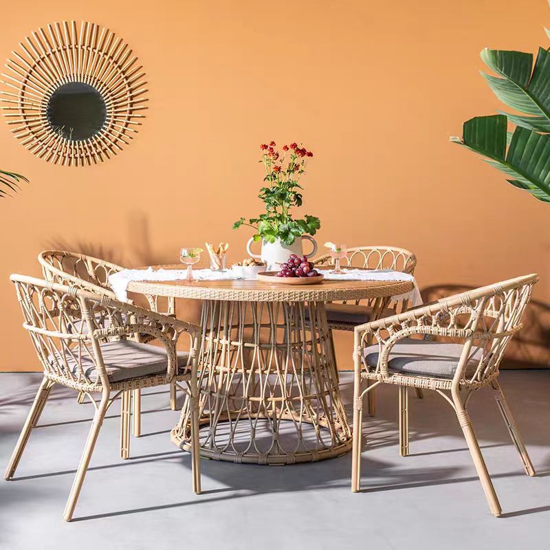 Outdoor dining set of 5 simple bamboo dinning table  PE ratten round table 110CM plastic wood top - Korvel