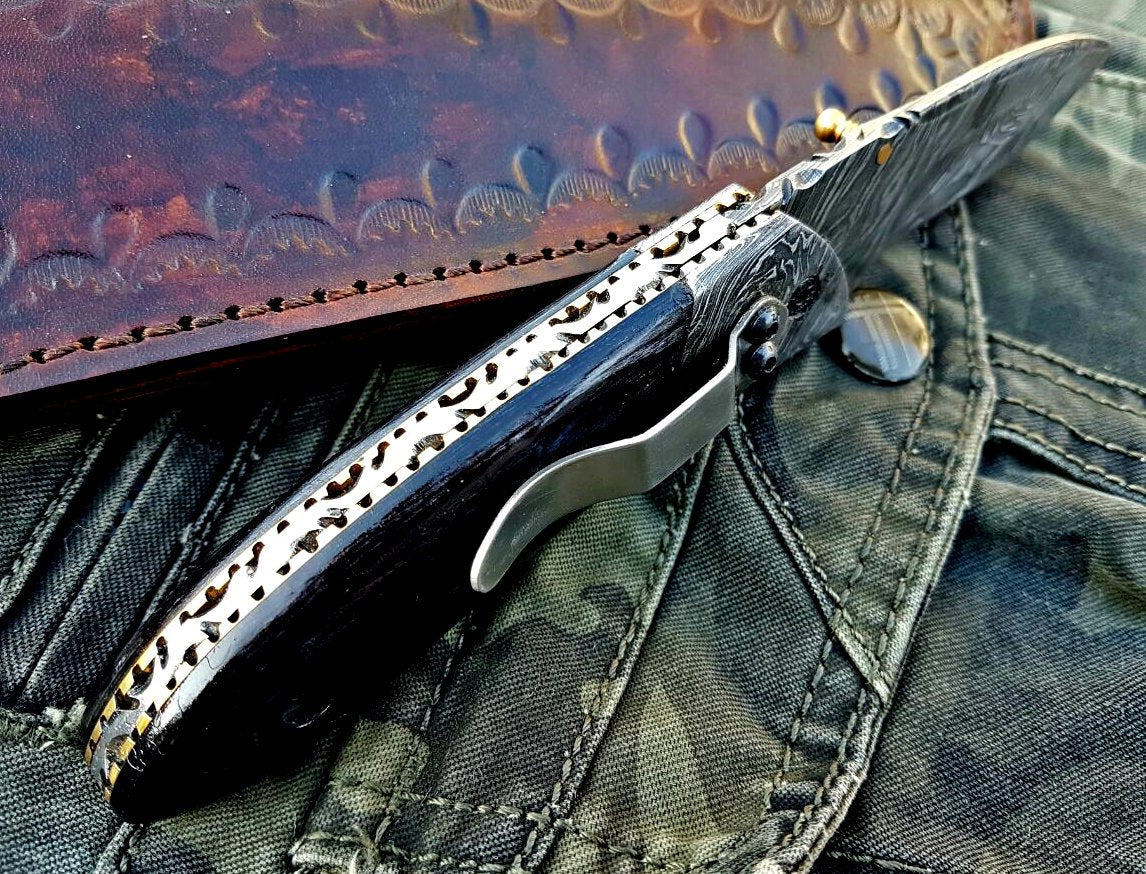 Exquisite Custom Damascus Steel Folding Knife with Pocket Clip - Korvel