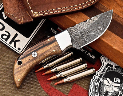 Premium Custom Damascus Steel Hunting and Camping Knife - Korvel