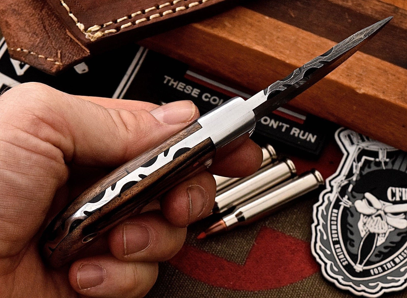 Premium Custom Damascus Steel Hunting and Camping Knife - Korvel