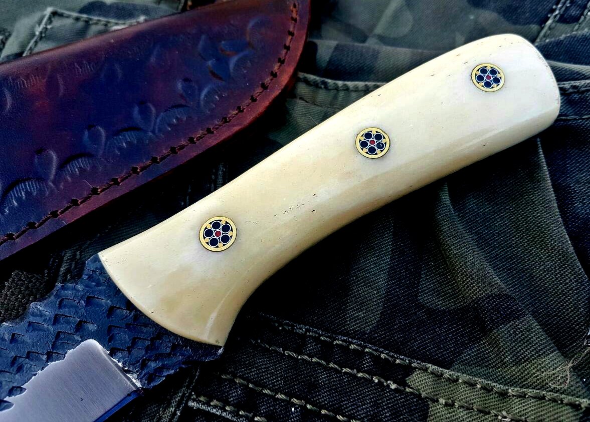 Premium Handcrafted 1095 High Carbon Steel Hunting and Skinning Knife - Korvel