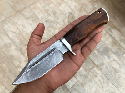 Premium Custom Damascus Steel Hunting Knife - Korvel