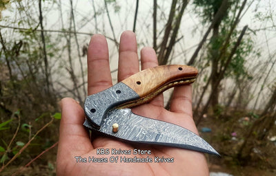 Artisan Crafted Damascus Steel EDC Folding Knife with Olive Wood Handle - Korvel