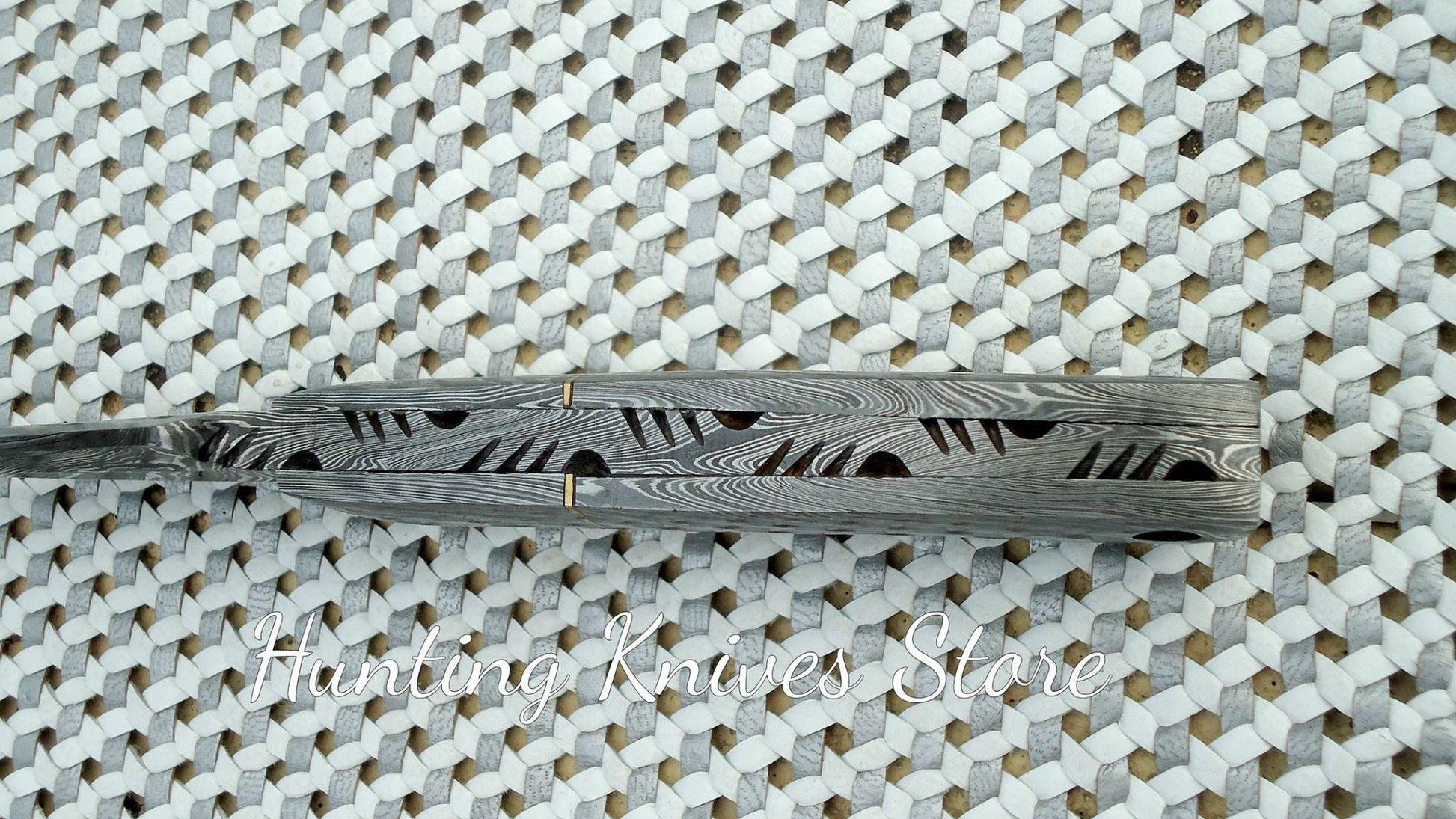Elegant Damascus Steel Slim Knife - Korvel