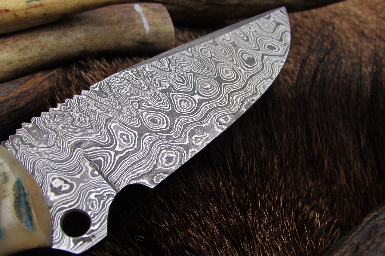 Premium Handmade Damascus Skinning Knife - Korvel