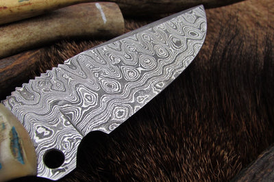 Premium Handmade Damascus Skinning Knife - Korvel
