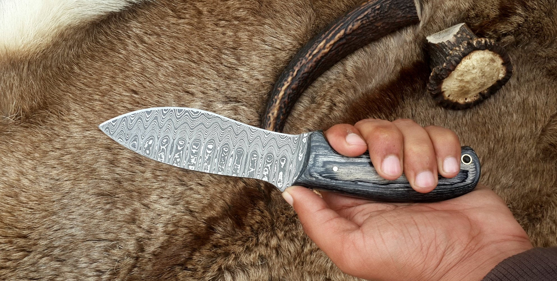 The Ultimate Tactical Hunter: Custom Damascus Steel Hunting Knife with Exotic Wood Handle | 9-Inch Precision Tool | KBS Knives - Korvel
