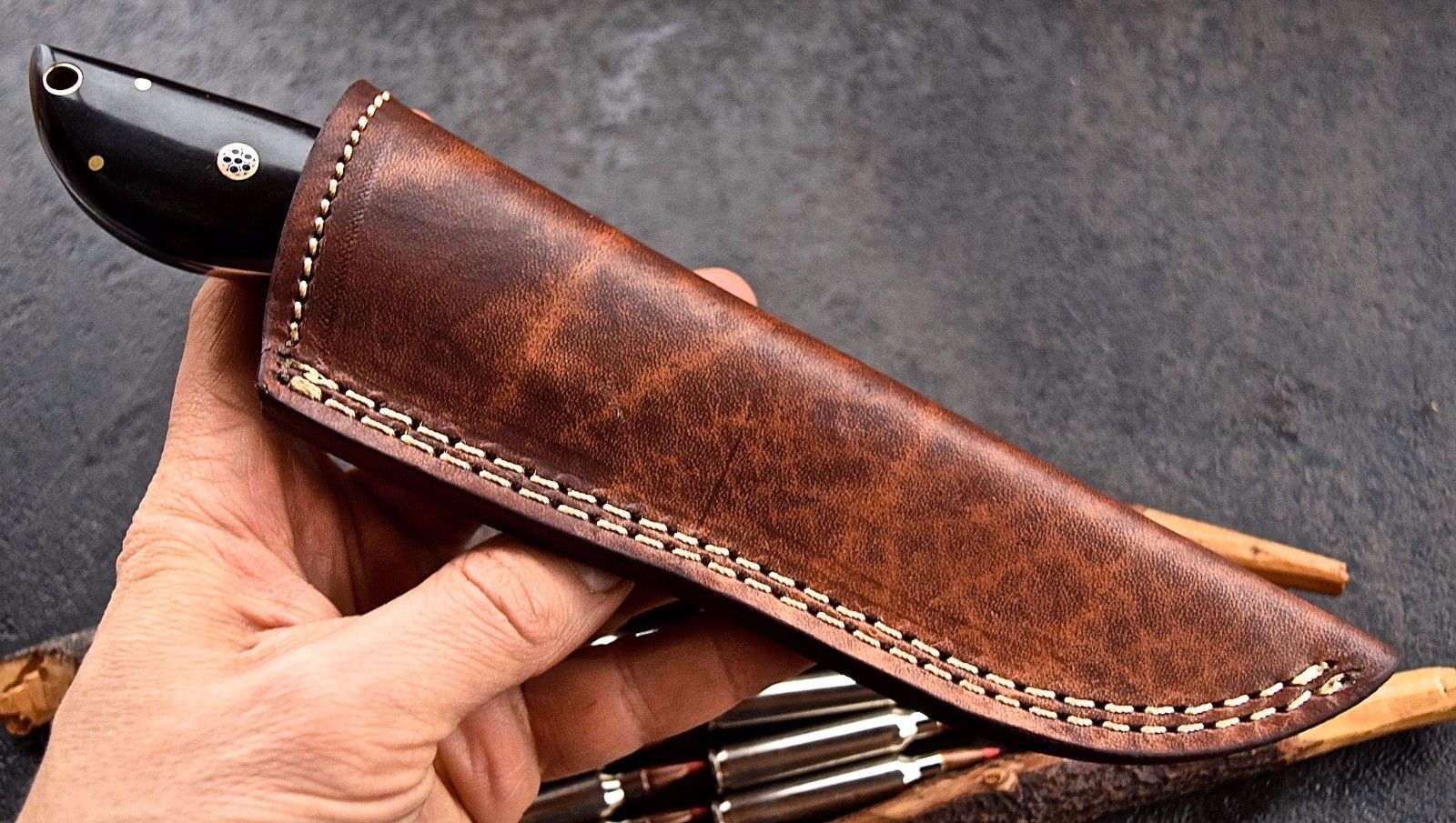 Premium Damascus Steel Skinning Knife - Precision Crafted - Korvel