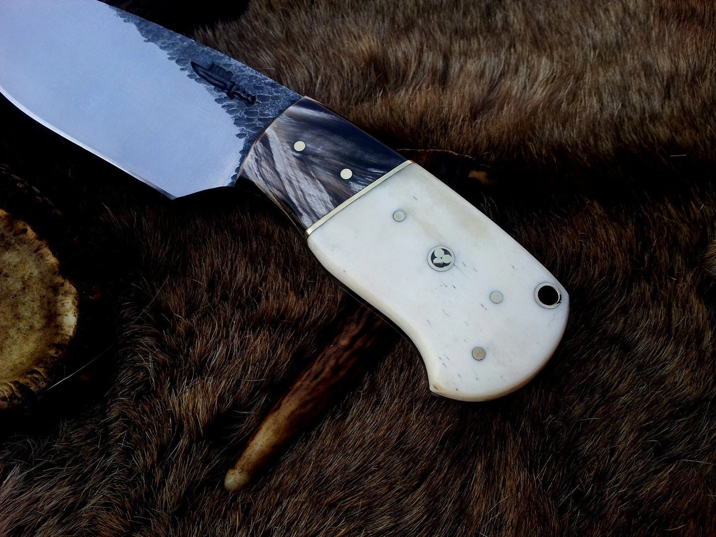 Artisan 1095 Forged Steel Skinning Knife with Buffalo Horn & Camel Bone Handle - 8 Inch Hunting Tool - Korvel