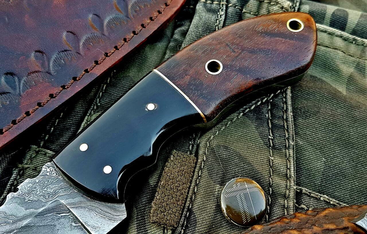 Premium Handcrafted Damascus Steel Skinner Knife - Korvel