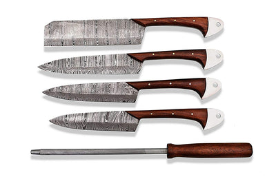 Artisan Crafted Damascus Steel Knife Collection - Korvel