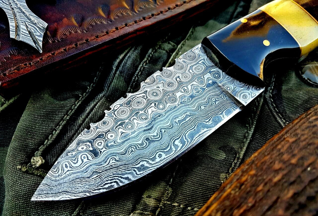 Artisan Crafted Raindrop Damascus Steel Skinning Knife - Korvel