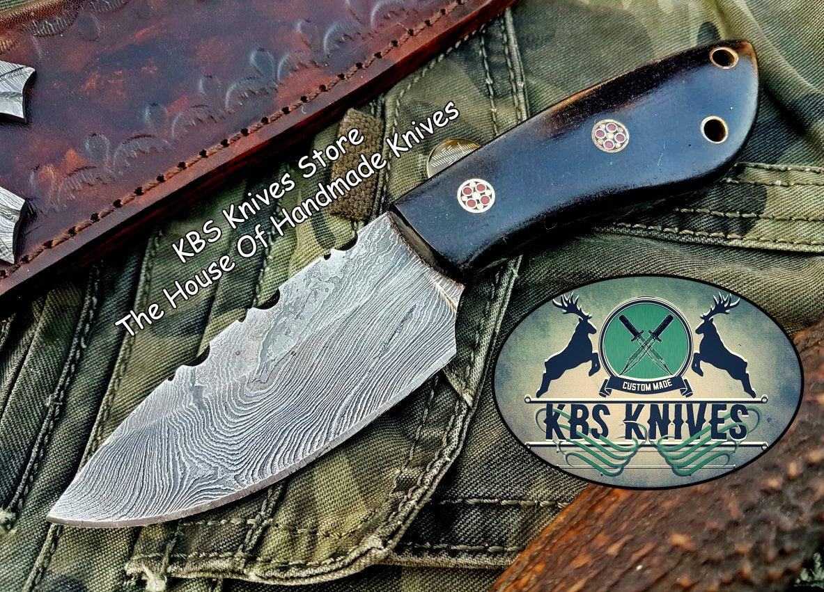 Premium Custom Damascus Steel Skinning Knife for Outdoor Adventures - Korvel