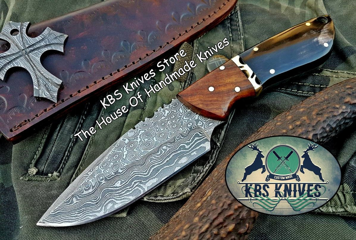 Premium Custom Damascus Steel Skinning Knife for Outdoor Adventures - Korvel