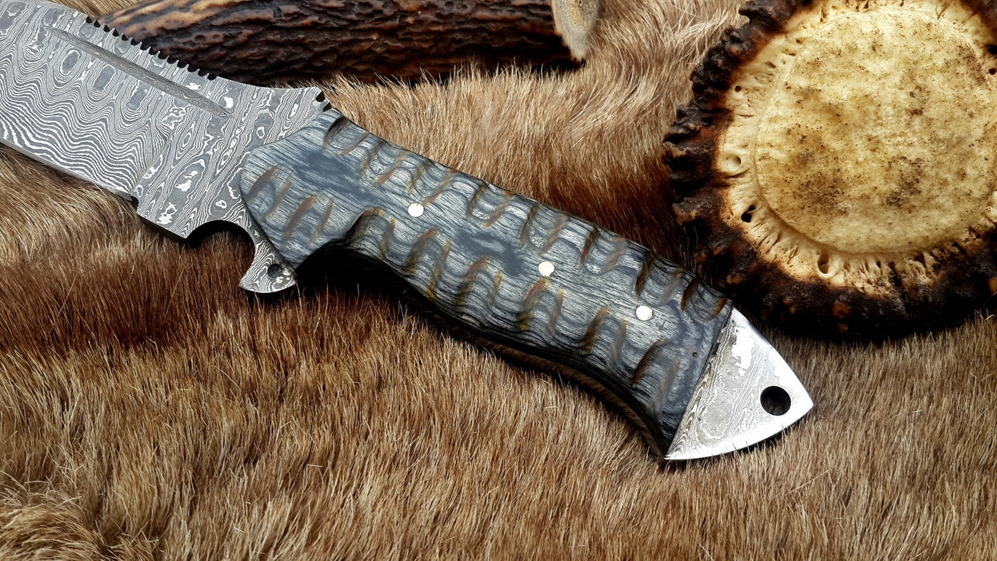 Premium Handmade Damascus Tactical Knife - Korvel