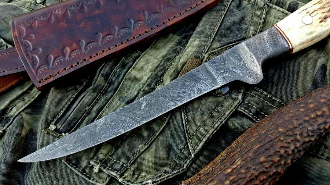 Artisan Damascus Steel Fillet and Boning Knife with Antler Handle - Korvel