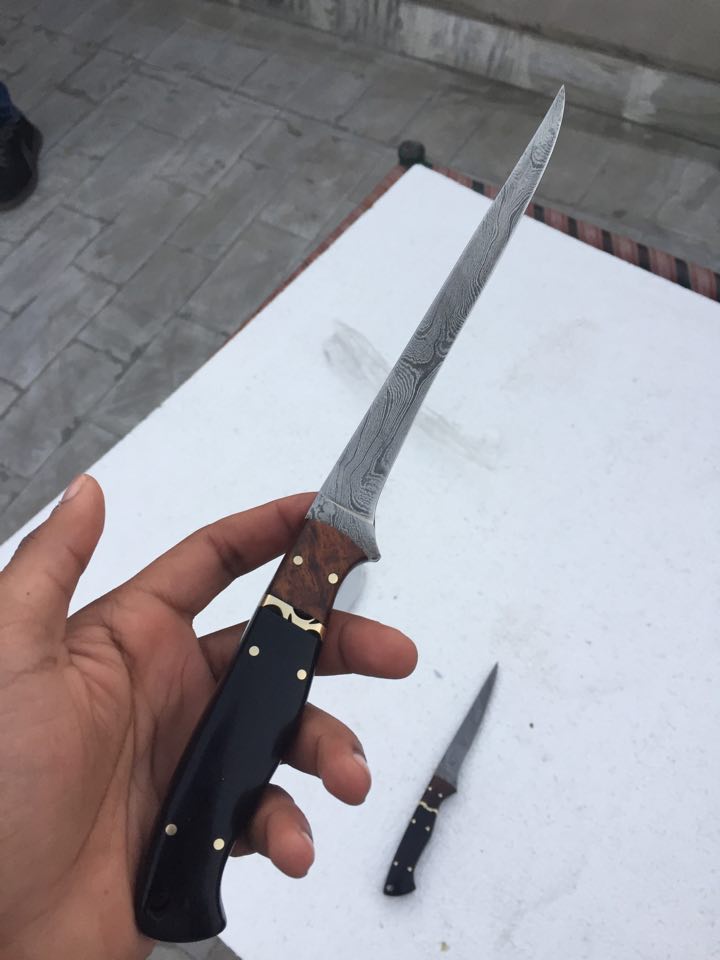Exquisite Custom Damascus Steel Fillet Knife with Buffalo Horn & Rosewood Handle - 13" Length - Korvel