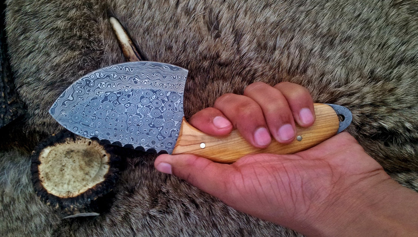 Premium Damascus Steel Gut Hook Skinning Knife – 9 Inch with Olive Wood Handle - Korvel
