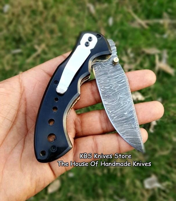 Premium Custom Damascus Steel EDC Folding Knife with Clip and Leather Case - Korvel