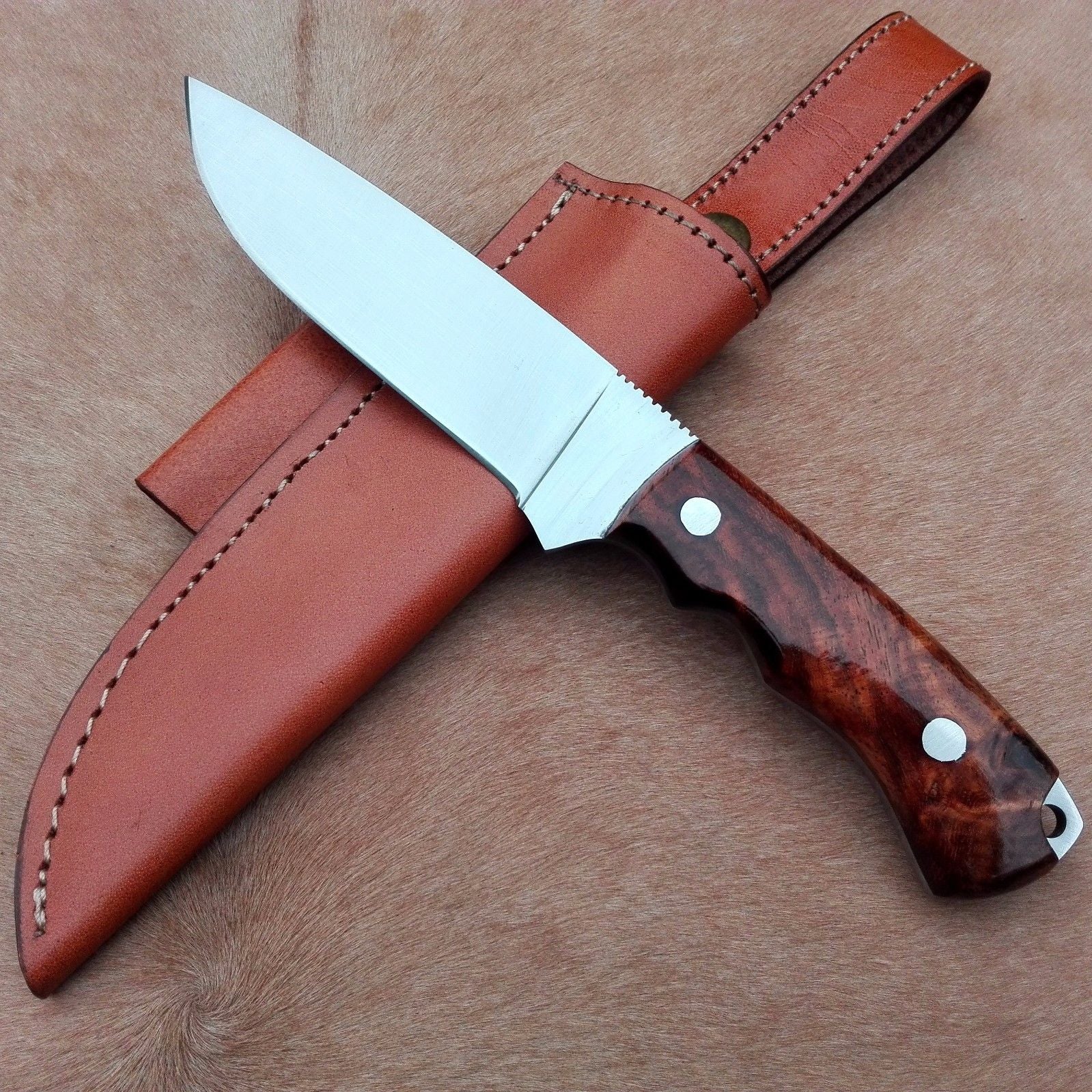 Premium Handmade Stainless Steel Hunting and Skinning Knife - Korvel