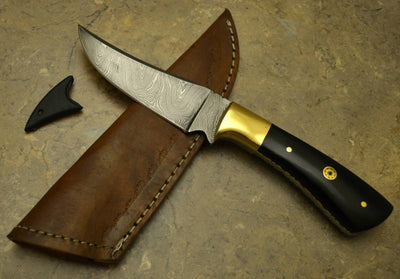 Artisan Crafted Damascus Steel Skinning Knife - Korvel