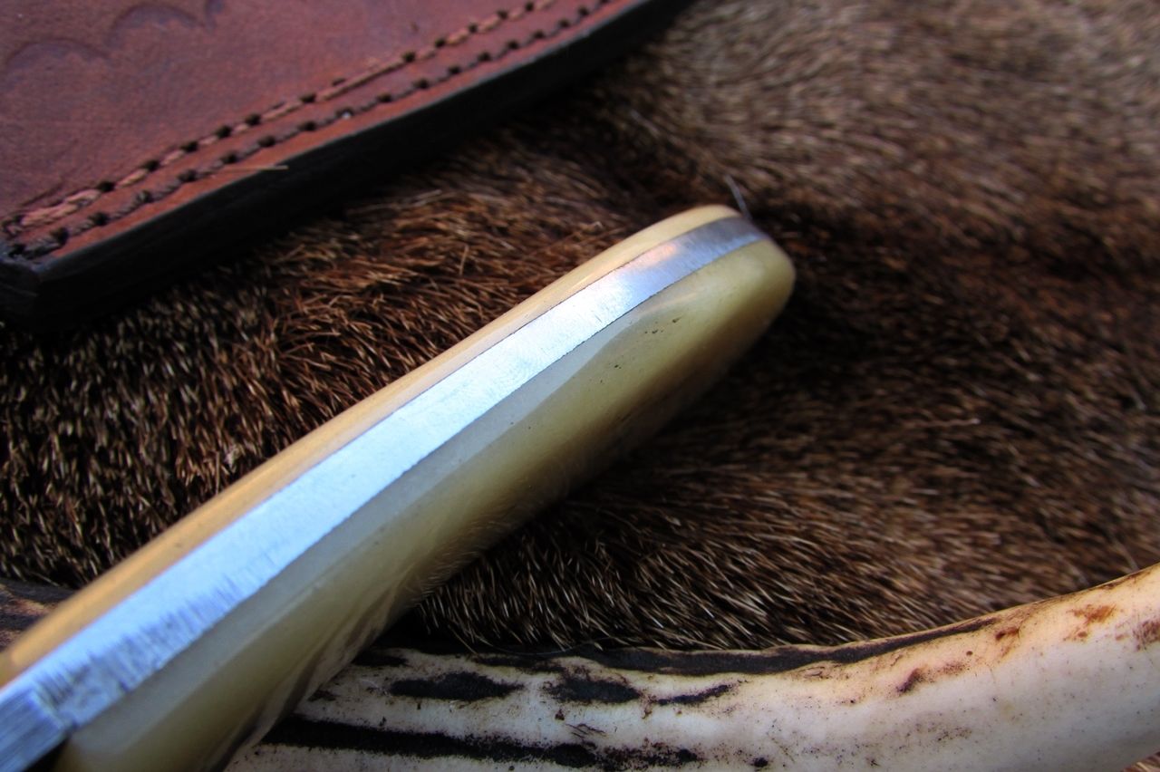 Premium Custom Alaskan Skinning Knife – 8.5 Inches of Precision - Korvel
