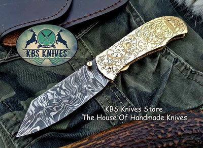 Artisan Crafted Damascus Steel Folding Pocket Knife - Korvel