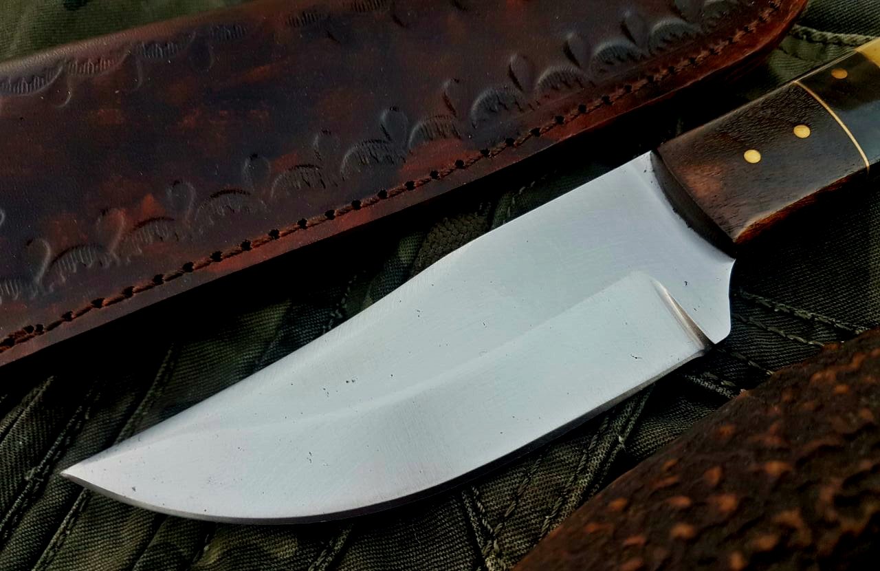 Premium Custom D2 Tool Steel Hunting and Skinning Knife - Korvel