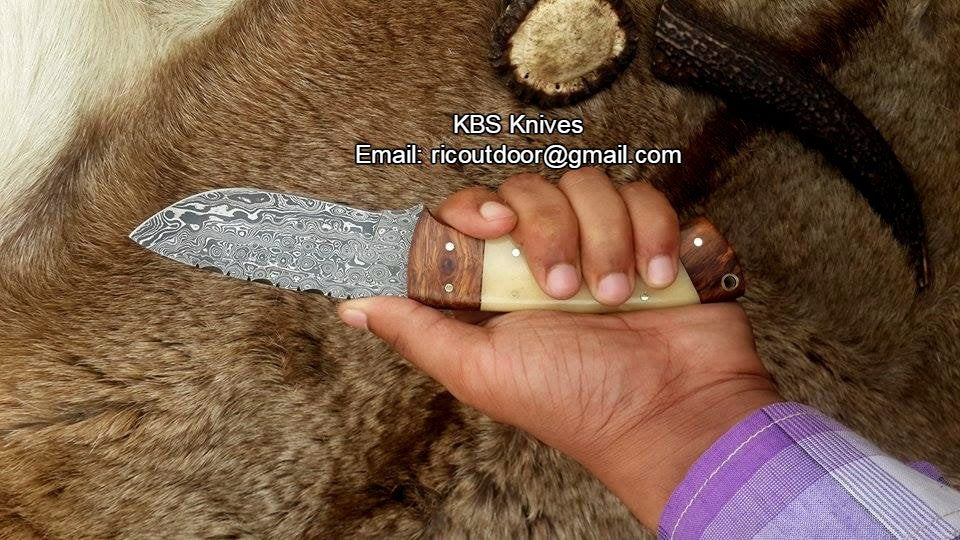 Artisan Crafted Damascus Steel Skinning Knife - Korvel