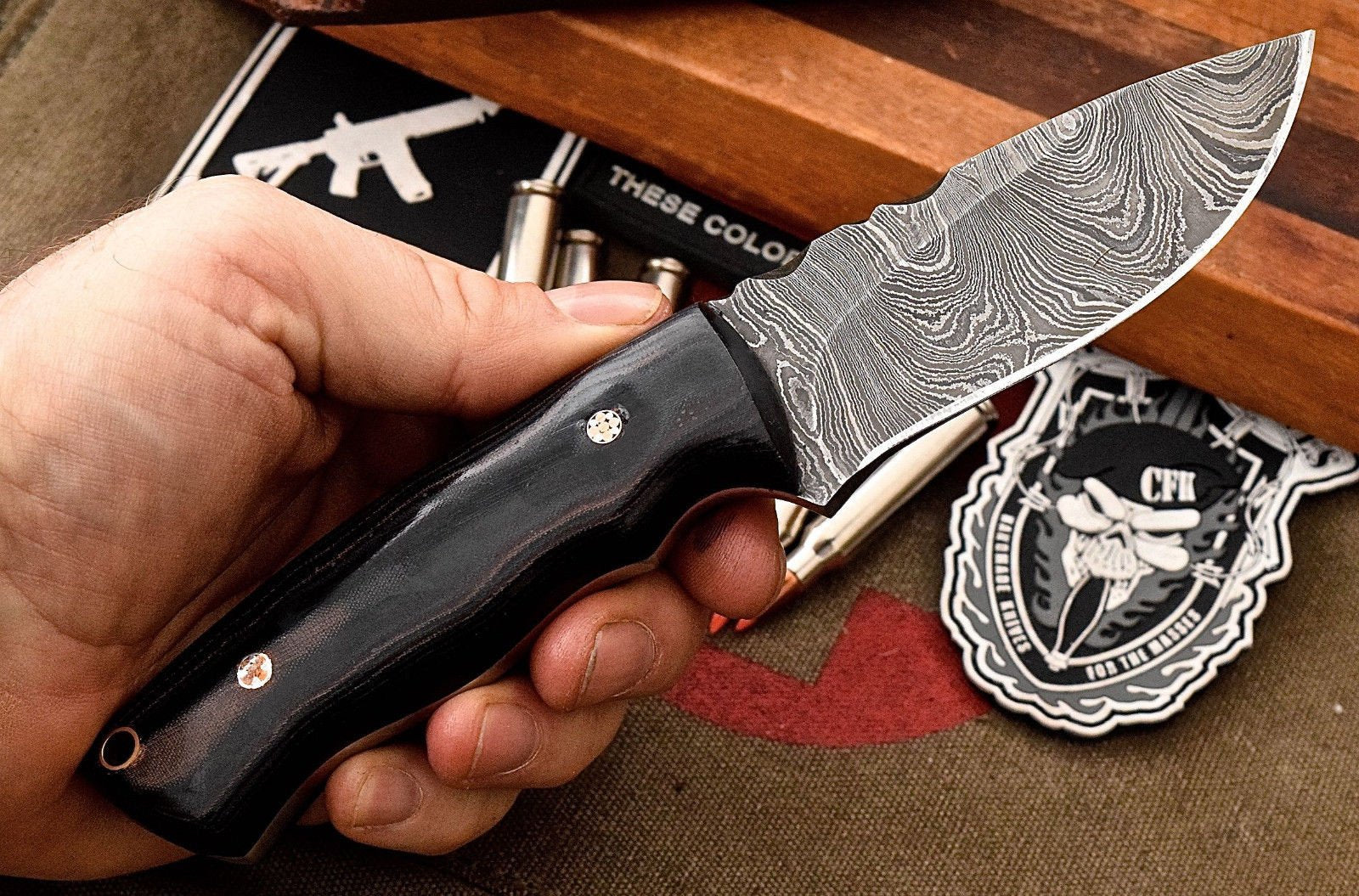 Premium Custom Damascus Steel Hunting and Camping Knife - Korvel